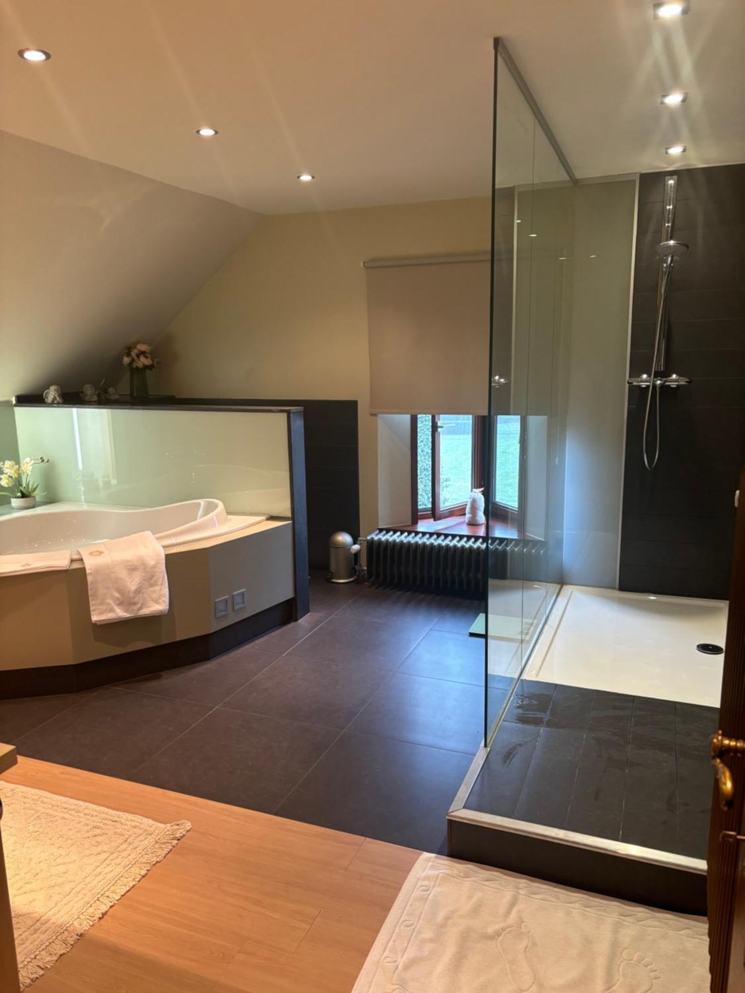 Sophia Rooms 14 Maasmechelen Luaran gambar