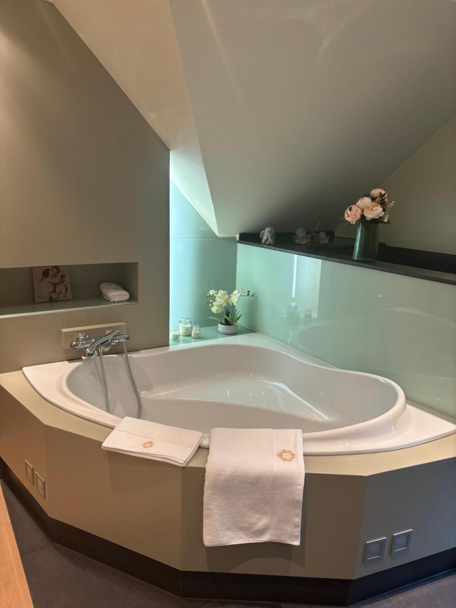 Sophia Rooms 14 Maasmechelen Luaran gambar